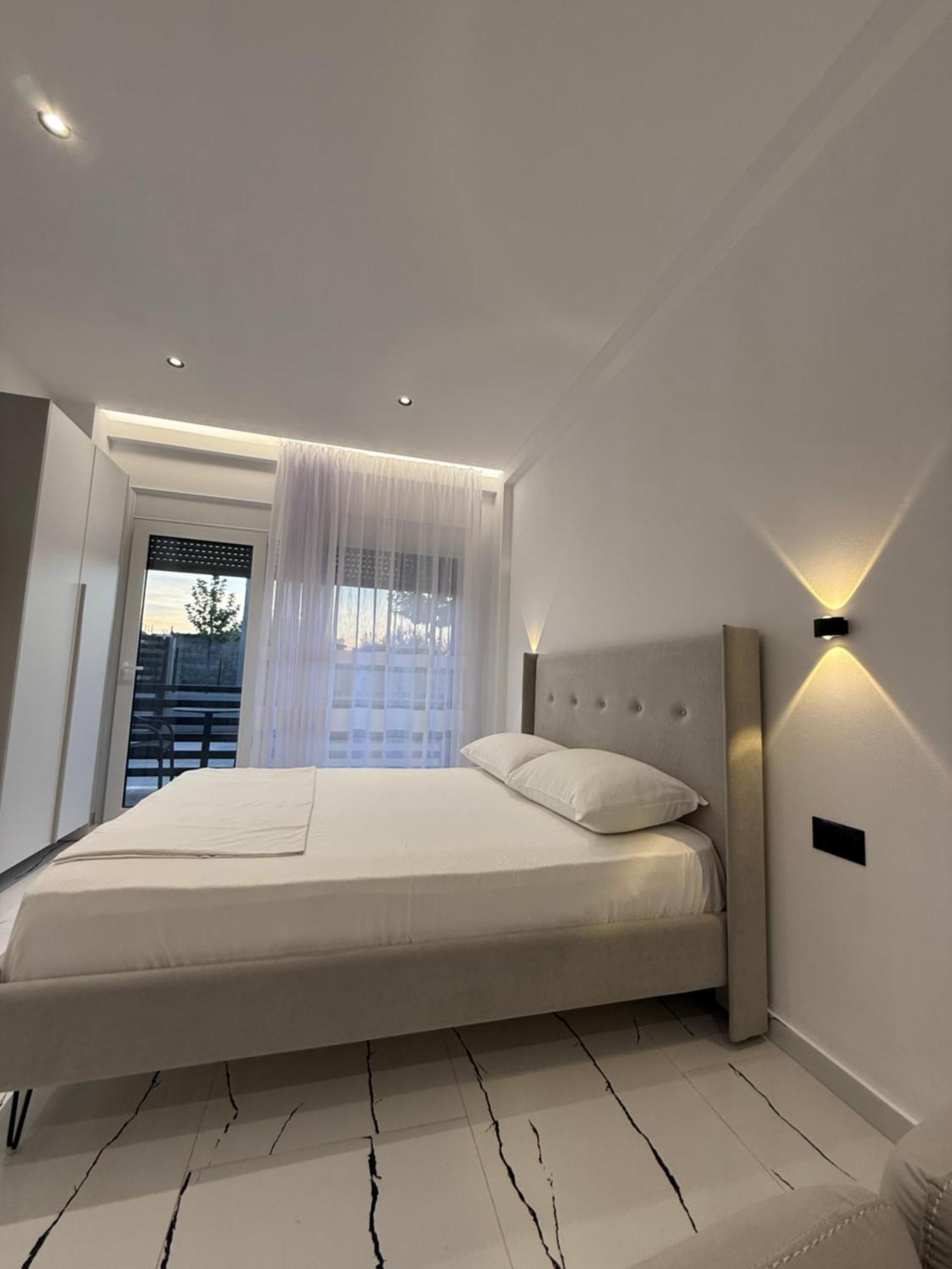 Maison Apartments Vlorë Exteriér fotografie